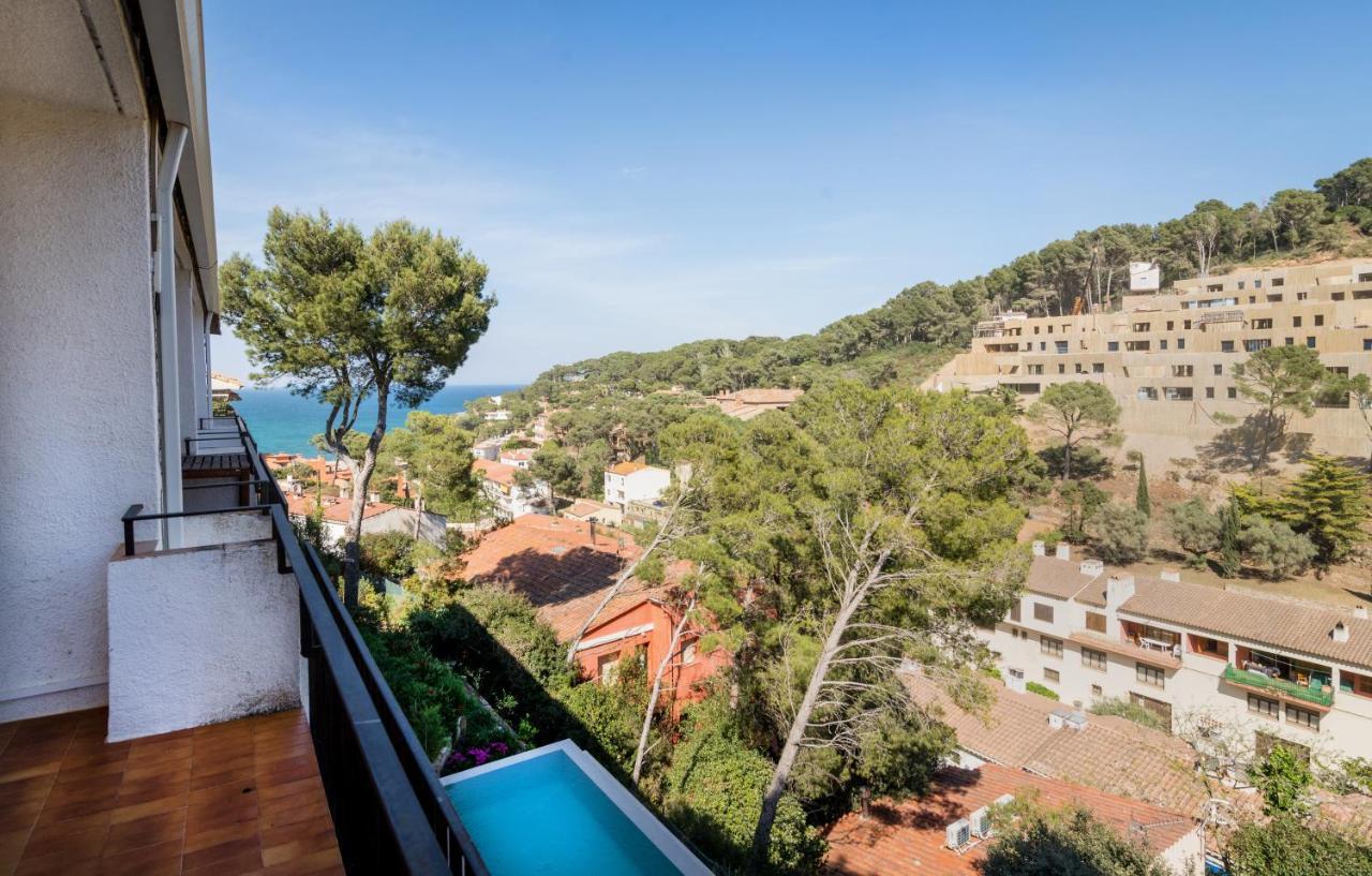 La Vie En Rouge Sa Riera Duplex, Private Parking Apartment Begur Luaran gambar