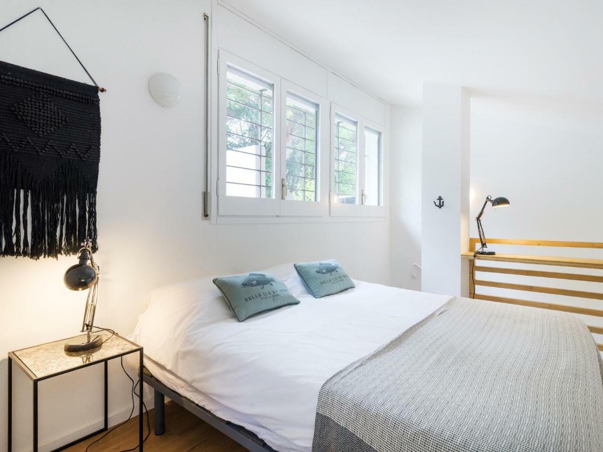 La Vie En Rouge Sa Riera Duplex, Private Parking Apartment Begur Luaran gambar