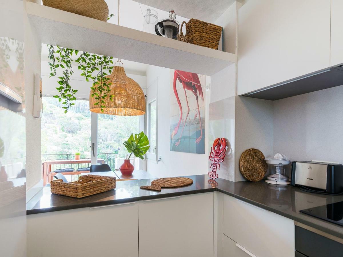 La Vie En Rouge Sa Riera Duplex, Private Parking Apartment Begur Luaran gambar