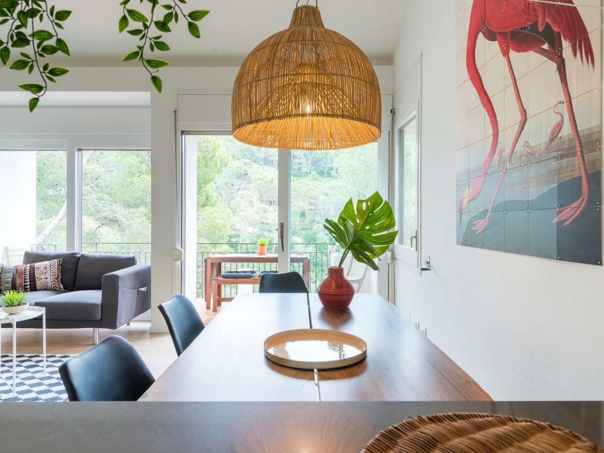 La Vie En Rouge Sa Riera Duplex, Private Parking Apartment Begur Luaran gambar