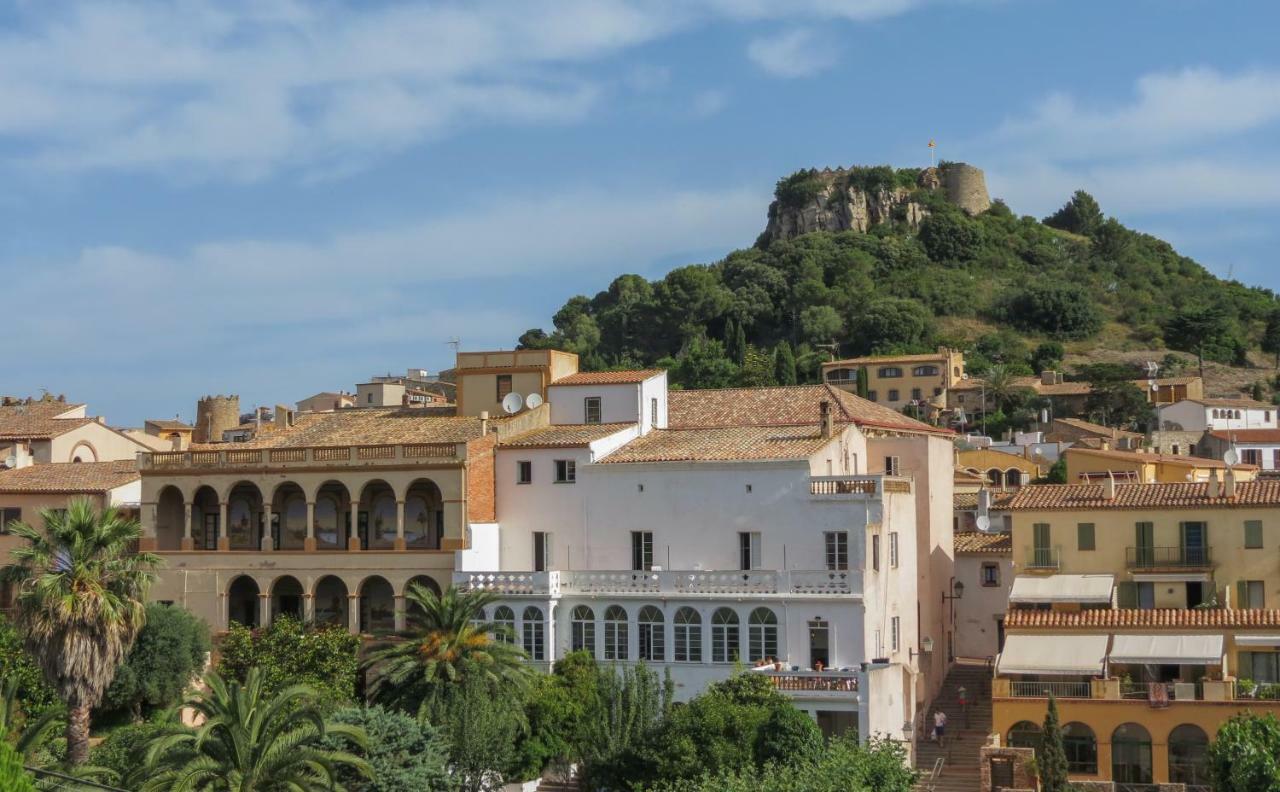La Vie En Rouge Sa Riera Duplex, Private Parking Apartment Begur Luaran gambar